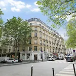 Sublime Appartement Paris 4Br-12P